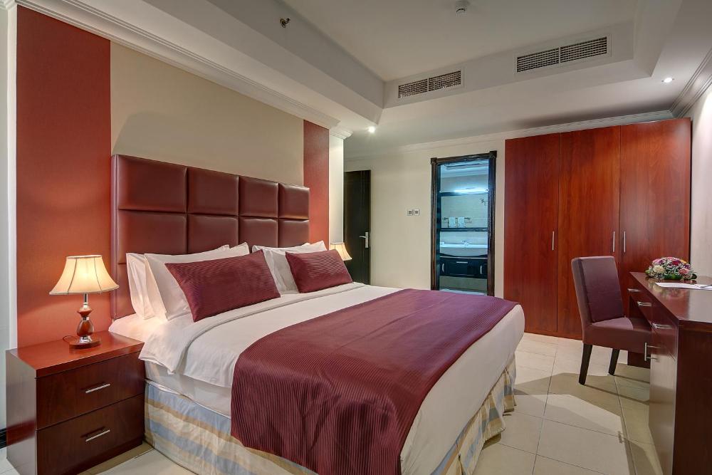 Deluxe Suite with Two Bedrooms