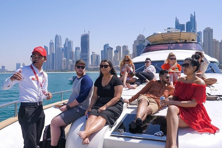 Must Try (Dubai Marina Luxury Yacht) Tour & BF